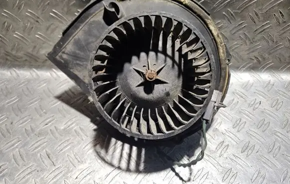Chrysler Voyager Heater fan/blower 4462011