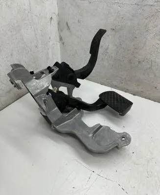 Audi A7 S7 4G Pedal assembly 4G1723117