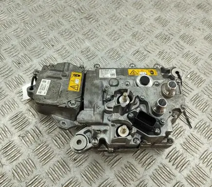 Mercedes-Benz E W213 Voltage converter inverter A2569001600 A2569010800