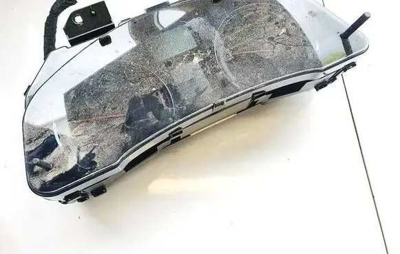Toyota Avensis T270 Speedometer (instrument cluster) 8380005l40