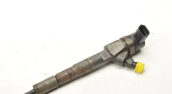 Fiat Croma Fuel injector 0445110243
