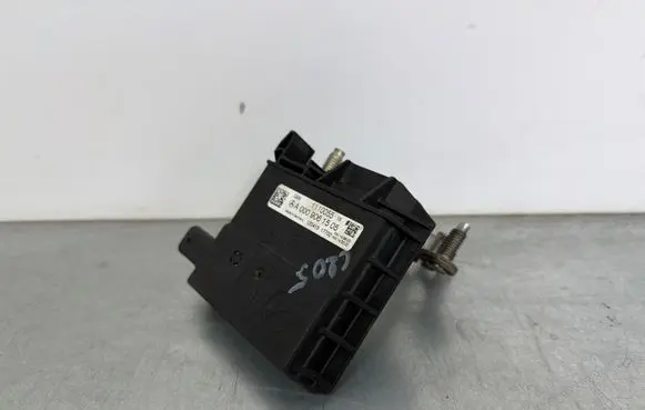 Mercedes-Benz C W205 Battery relay fuse A0009061505