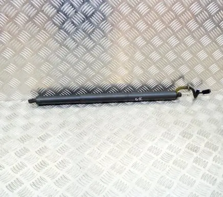 BMW X2 F39 Tailgate/trunk strut/damper 7423847 17893910