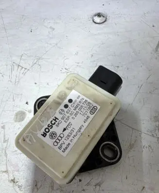 Audi A4 S4 B8 8K ESP acceleration yaw rate sensor 8K0907637C 7011862 0265005738