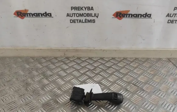 BMW 5 E39 Wiper control stalk 8360879