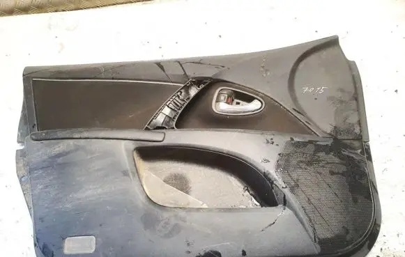 Toyota Avensis T270 Front door card panel trim 6777805040 67778-05040