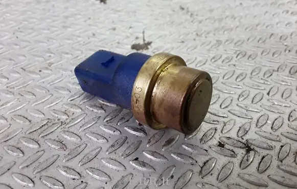 Coolant temperature sensor