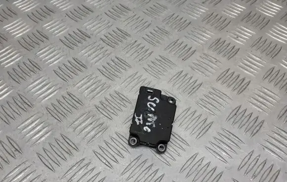 Renault Scenic II - Grand scenic II Central body control module