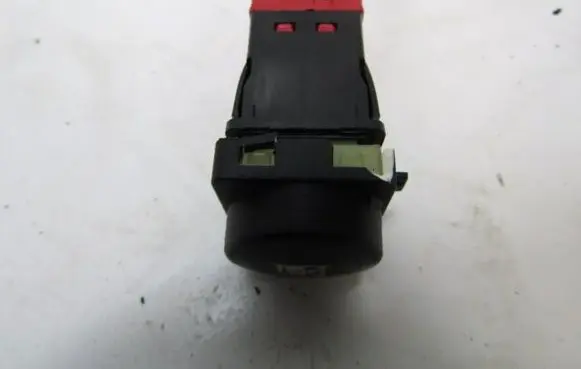Citroen Xsara Picasso Electric window control switch 