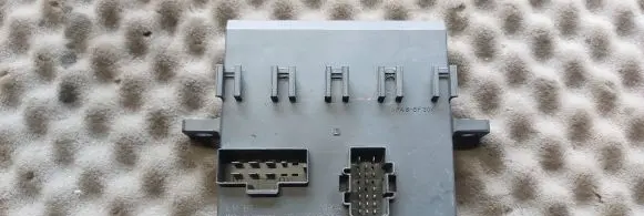 Audi A4 S4 B6 8E 8H Comfort/convenience module 8E0907279K
