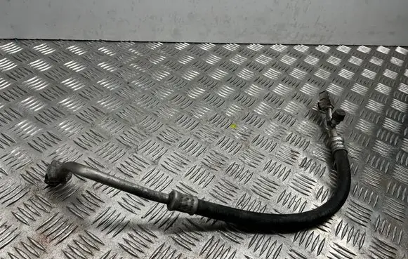Subaru Outback Air conditioning (A/C) pipe/hose 