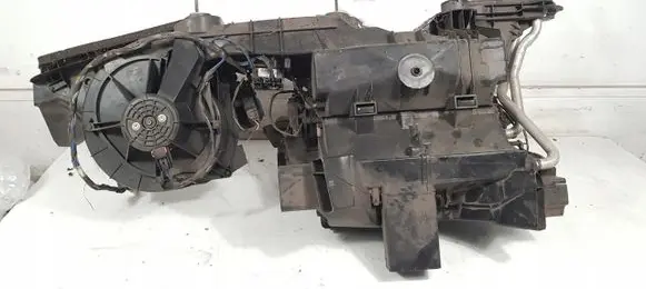 Chrysler 300C Interior heater climate box assembly 