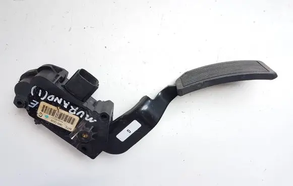 Nissan Murano Z50 Accelerator throttle pedal 18002CA100