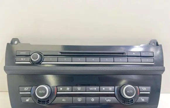 BMW 5 F10 F11 Climate control unit 9285330 0001056199 900252630021