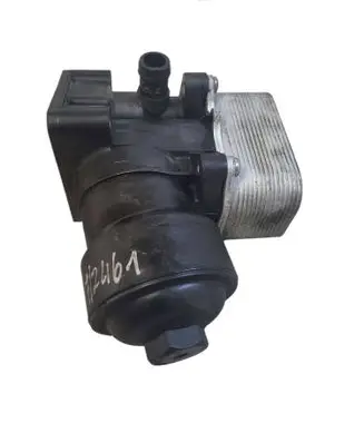 Skoda Octavia Mk2 (1Z) Oil filter mounting bracket 
