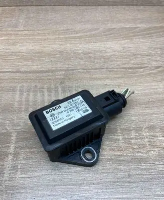 Audi A4 S4 B6 8E 8H ESP acceleration yaw rate sensor 8E0907637A 0265005245 WITHPLUG