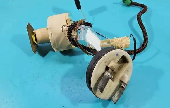 Audi A4 S4 B5 8D In-tank fuel pump 8D0201319 IMPRK1582571