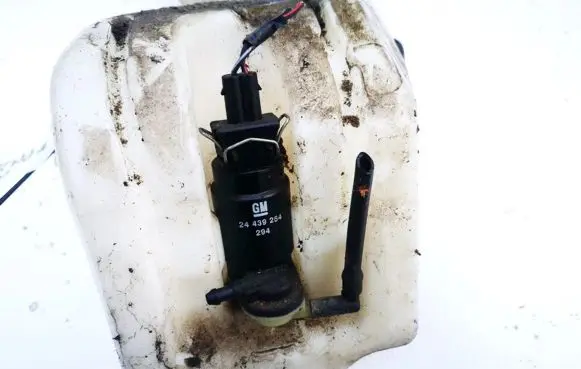 Opel Meriva A Windscreen/windshield washer pump 24439254