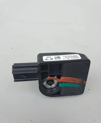 Tesla Model S Airbag deployment crash/impact sensor 100527400b 2700BB6AA7B