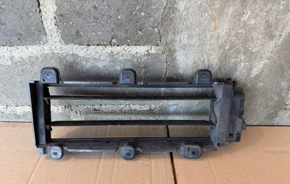Hyundai Tucson IV NX4 Intercooler air guide/duct channel 86981N7500