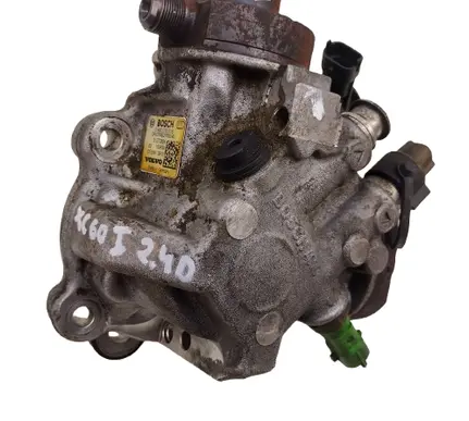 Volvo XC60 Fuel injection high pressure pump 31272896 0445010618