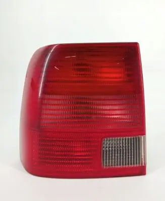 Volkswagen PASSAT B5 Rear/tail lights 