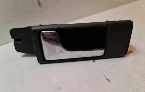 Audi A6 S6 C4 4A Front door interior handle 4A0837019