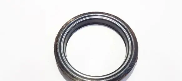 Peugeot 607 Coil spring mount 