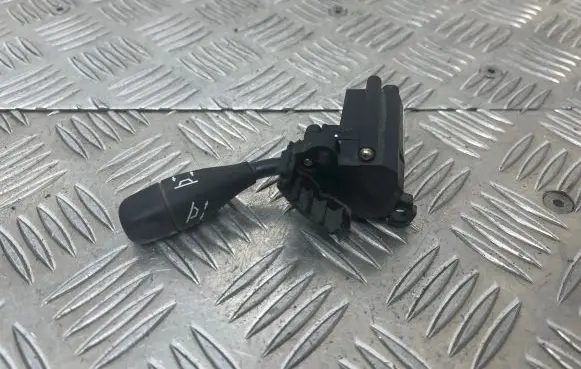 Mercedes-Benz E W211 Steering wheel adjustment handle/lever A0005453022