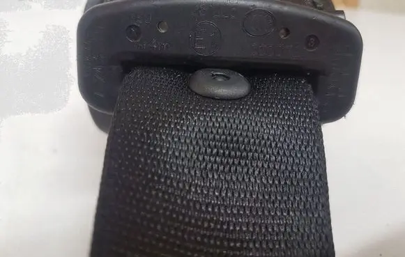 BMW 3 F30 F35 F31 Rear seatbelt S3724330902 1859CJF225 7243309