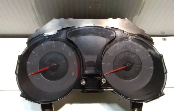 Nissan Juke I F15 Speedometer (instrument cluster) 1TU0CLZRI 1112280031