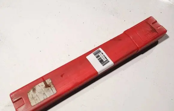 Ford Mondeo Mk III Emergency warning sign e127r03566