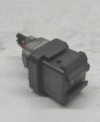 Toyota Corolla Verso E121 Glow plug pre-heat relay 2861067010 1567000671