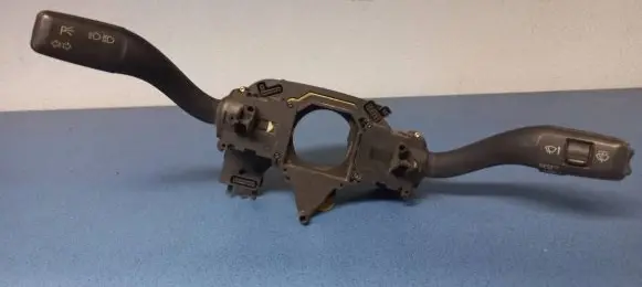 Audi A4 S4 B6 8E 8H Indicator stalk 8E0953549F