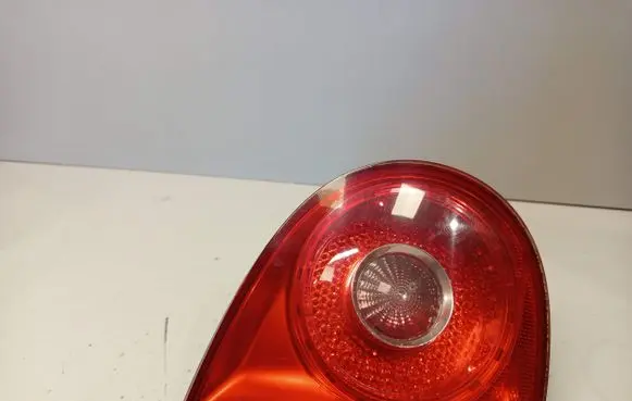 Volkswagen Golf V Tailgate rear/tail lights 1K6945093E