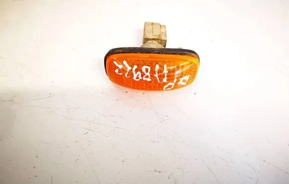 Nissan Primera Front fender indicator light 261602f000