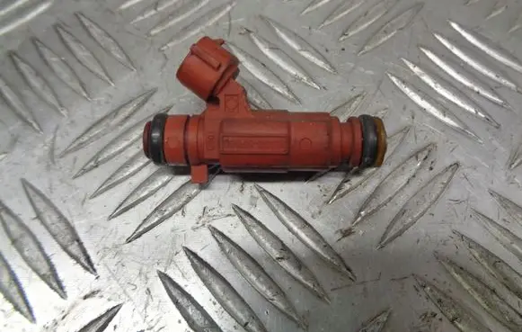 Nissan Almera N16 Fuel injectors set 0280155940