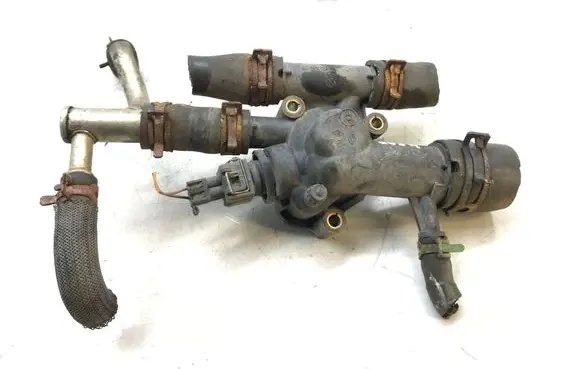 Thermostat/thermostat housing