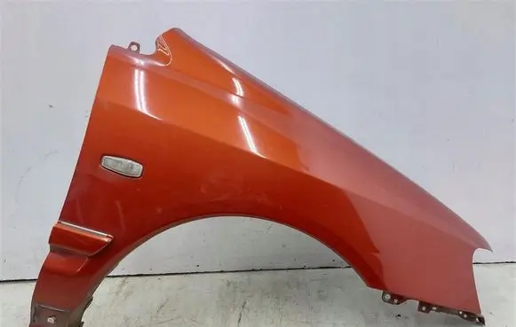 Mitsubishi Space Star Fender 