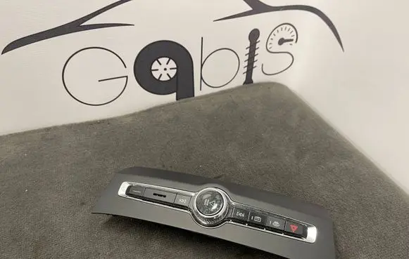 Volvo S90, V90 Climate control unit 31398845 18W494 T18490040302