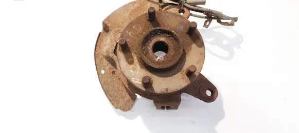 Mazda Premacy Front wheel hub