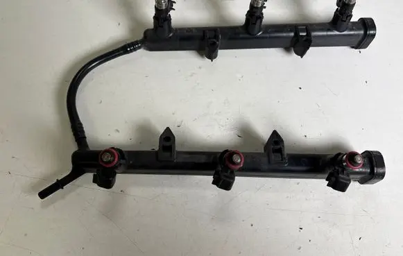 Dodge Durango III Fuel main line pipe 05184079AE