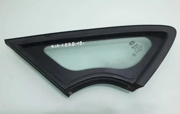 KIA Pro Cee'd II Front door vent window glass four-door 43R000084