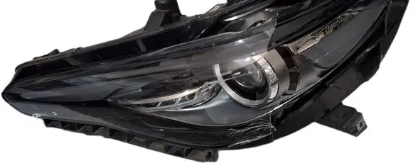 Alfa Romeo Giulia Headlight/headlamp 50553226