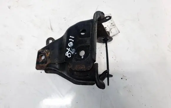 Honda Jazz Engine mounting bracket 