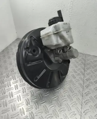 Seat Alhambra (Mk2) Brake booster 5N1614105C