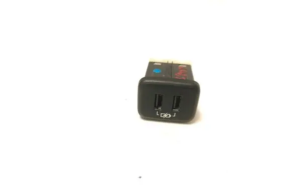 Opel Astra K USB socket connector 13598459