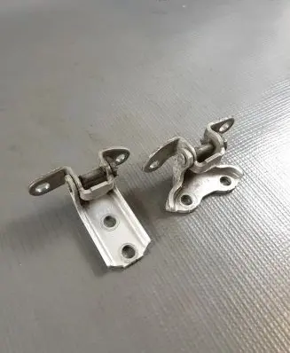 Toyota Avensis T270 Rear door hinge set 