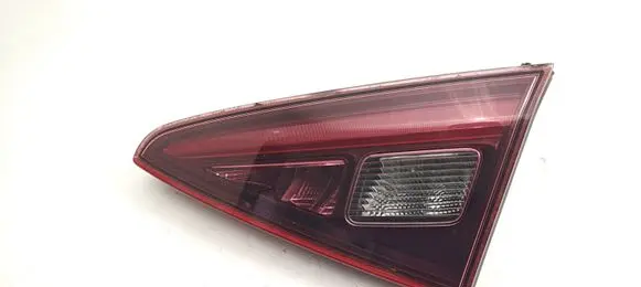 Alfa Romeo Giulia Tailgate rear/tail lights 20700205