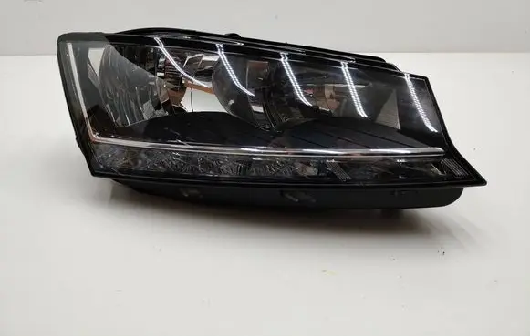 Skoda Fabia Mk4 (6VA) Headlight/headlamp 6V1941016D